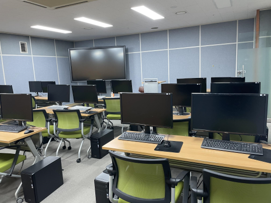 App Dev Lab (55㎡)